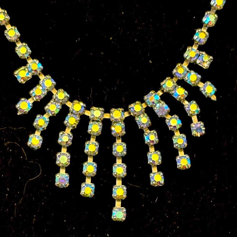 Vintage bluish, borealis, rhinestone necklace, silver tone